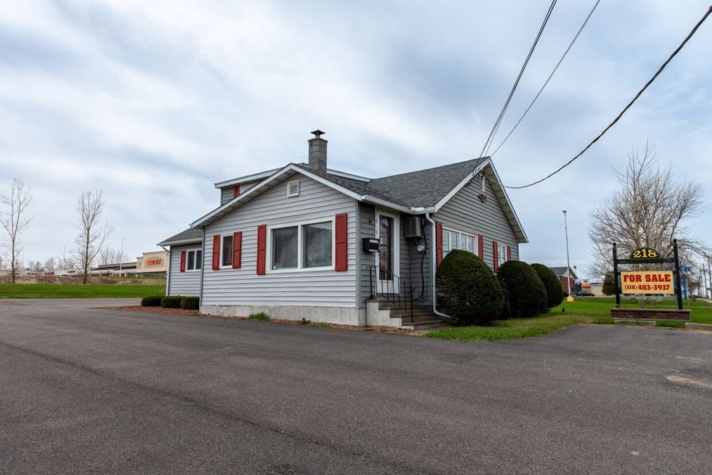 218 W Main St