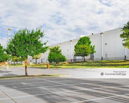 Preview of Industrial space for Rent at 3000 N Redbud Blvd