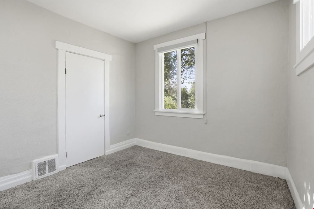 Barnum Park Apartments