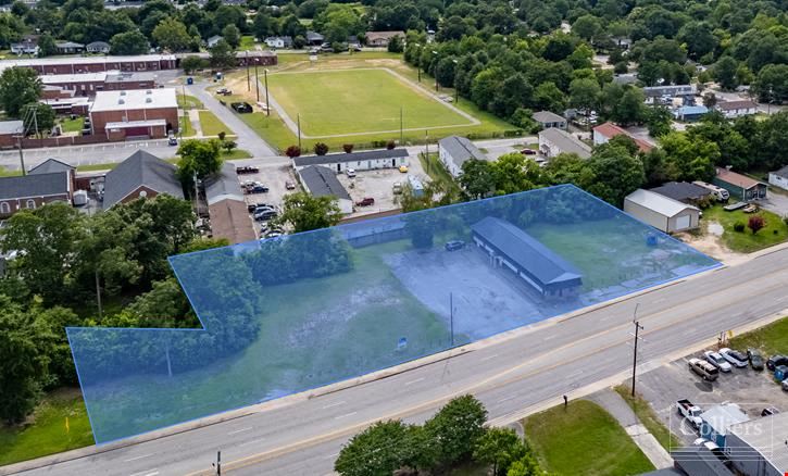 ±2,339-SF Commercial Space on ±1.2 Acres Available | West Columbia, SC