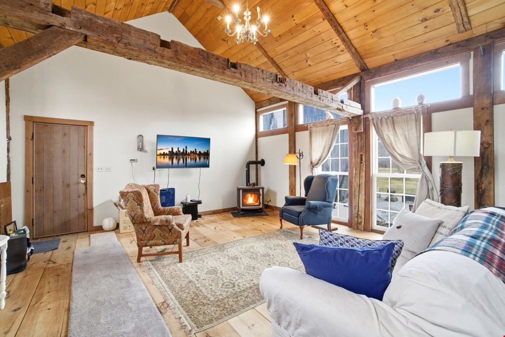Historic Bed & Breakfast Estate with Event Barn on 5.6 Acres
