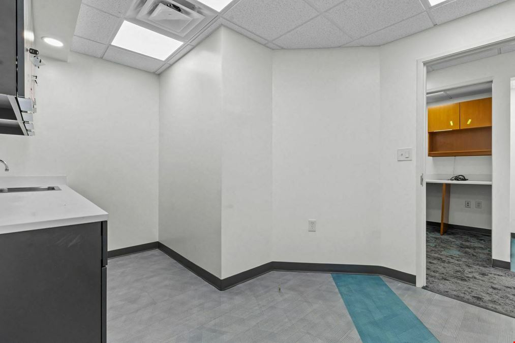 Allisonville Professional Turnkey Medical Office