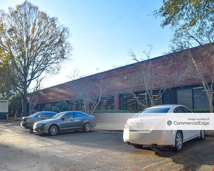 Chattahoochee Corners - 4365 River Green Pkwy