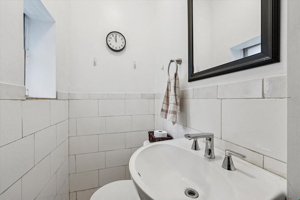 1,872 SF Multifamily | Bella Vista | Seller Ready to Deal!