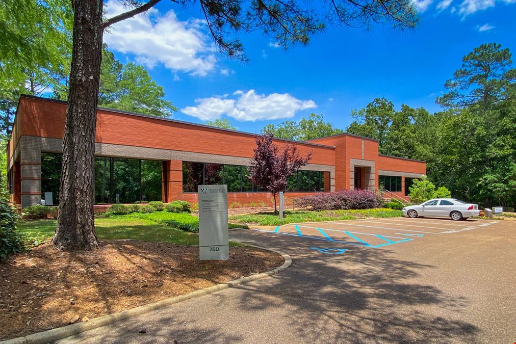 775 Woodlands Parkway
