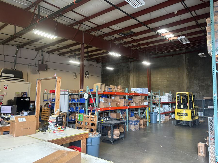 1128 South Commercial Way Southeast