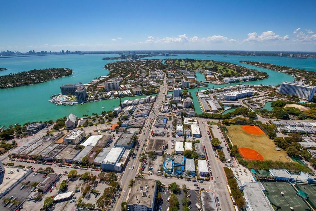 Navarro Miami Beach