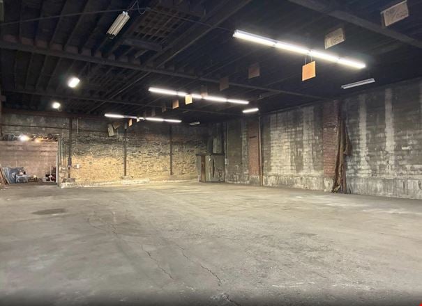 Preview of Industrial space for Rent at 453 E 174th St