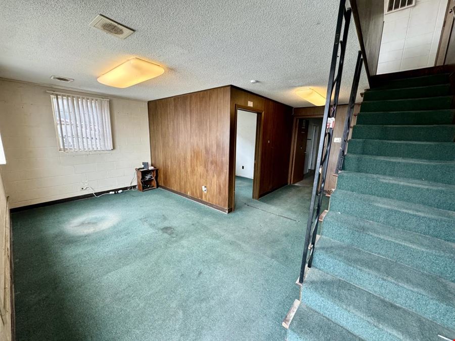 3621 Marine Road