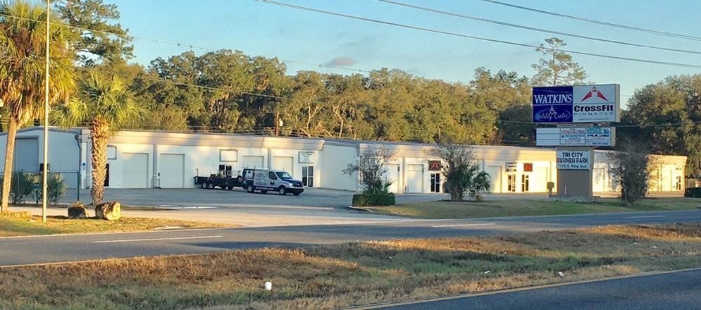 Preview of Industrial space for Rent at 7175 S Pine Ave