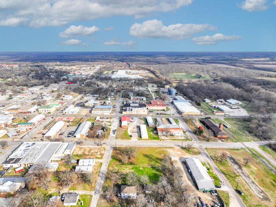 Land for Sale in Bonham