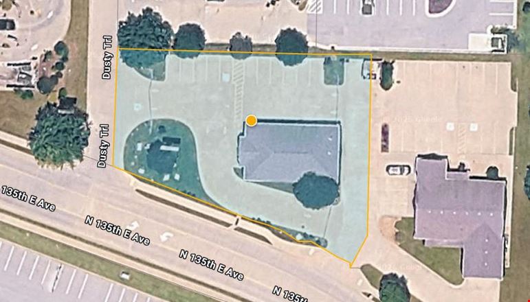 Preview of Retail space for Rent at 11499 N. 35th E. Ave