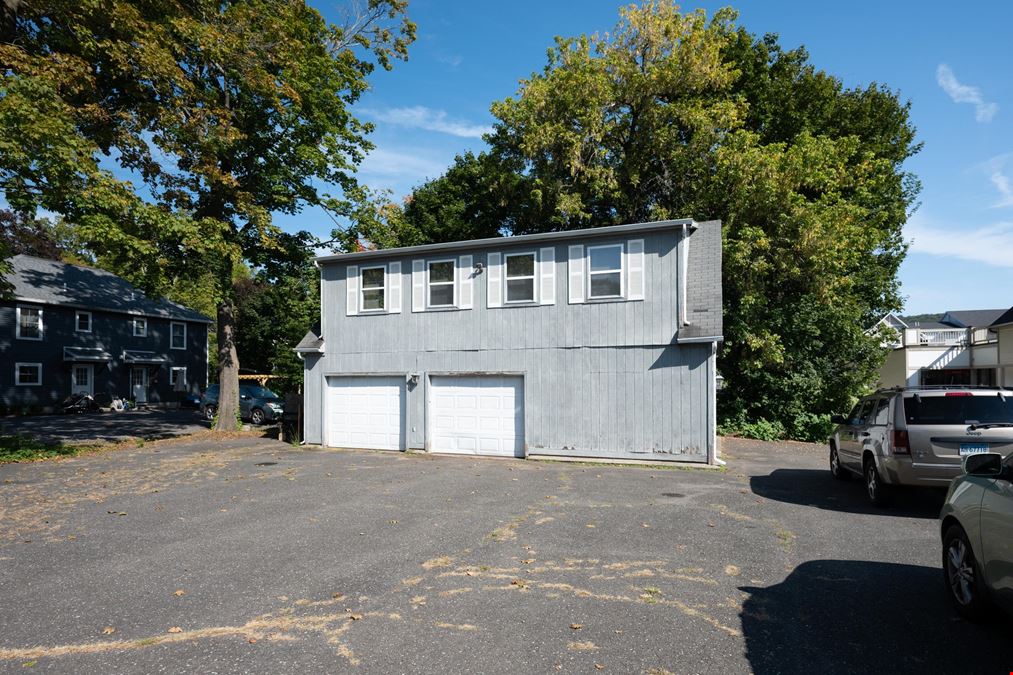 217 Greenwood Ave