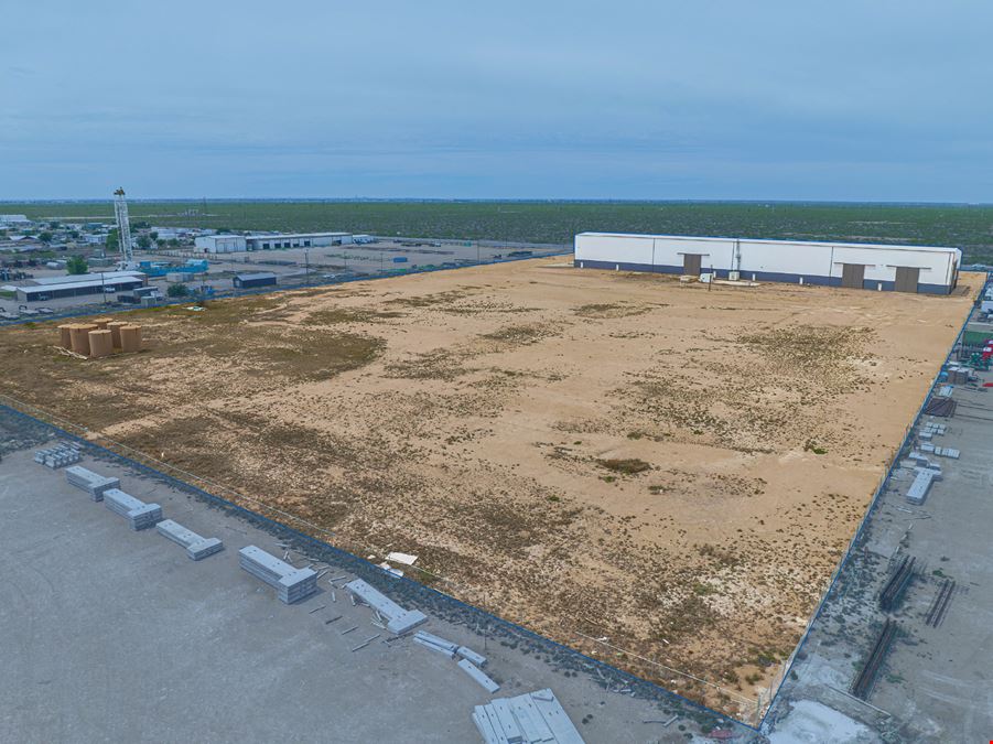 Newly Renovated Industrial Facility on 13.5 Acres