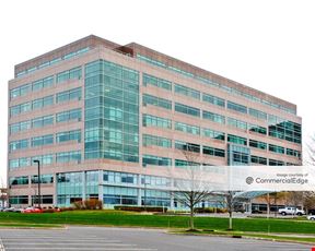 400 Bridgewater Crossing