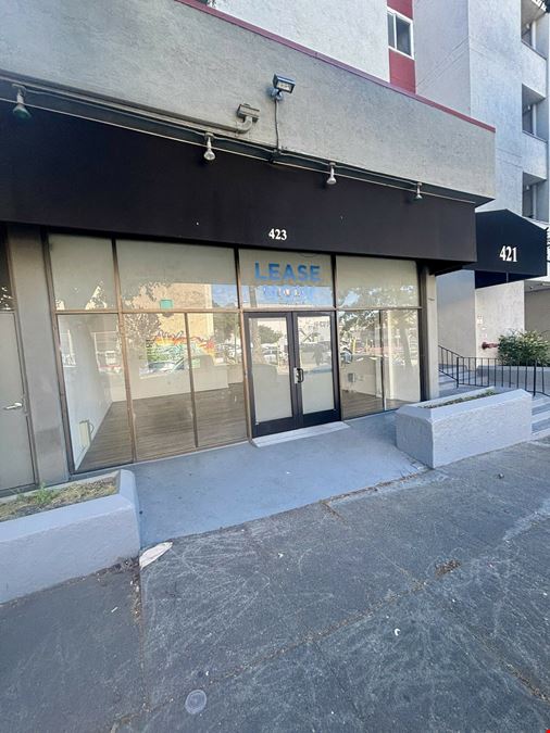 423 East 18th Street