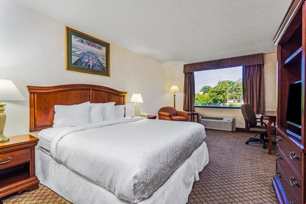 Days Inn - Columbus Airport