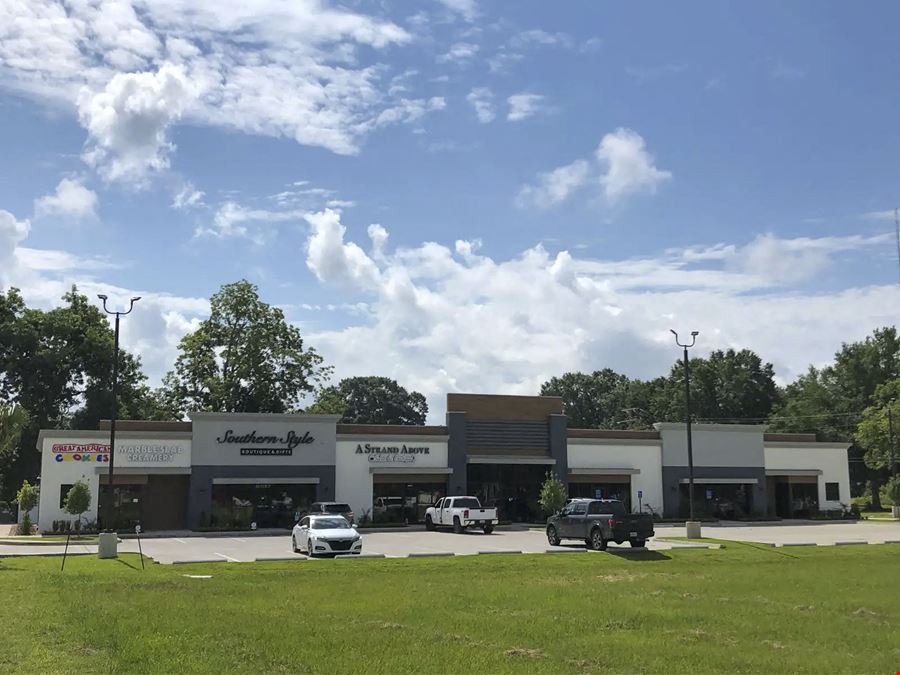 Center Square Retail Center
