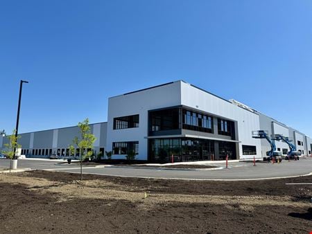 Preview of Industrial space for Rent at 2625 NE Huffman Rd