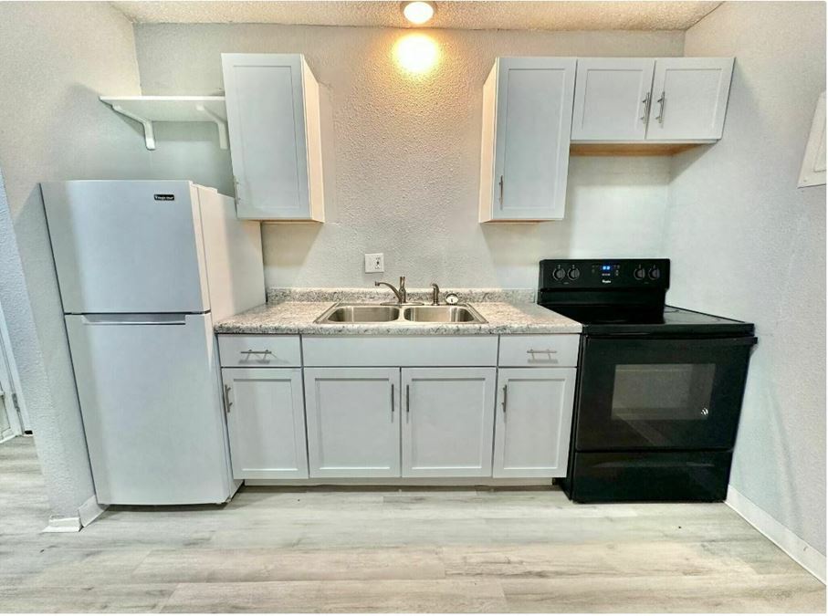 Maple Ridge Apartments