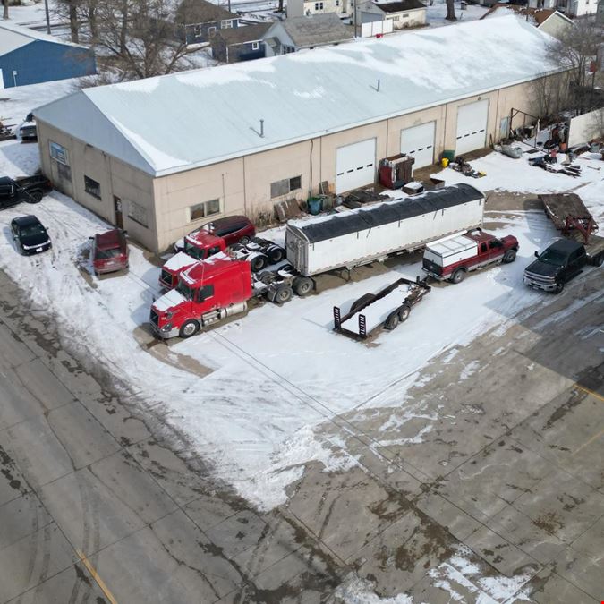 104 11th St NE - Industrial Building For Lease