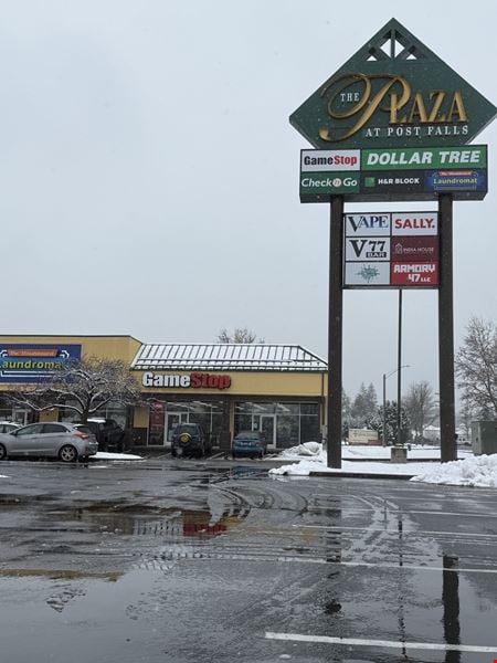 Preview of Retail space for Rent at 710 N Cecil Rd