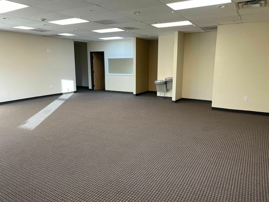 9895 W Remington Pl