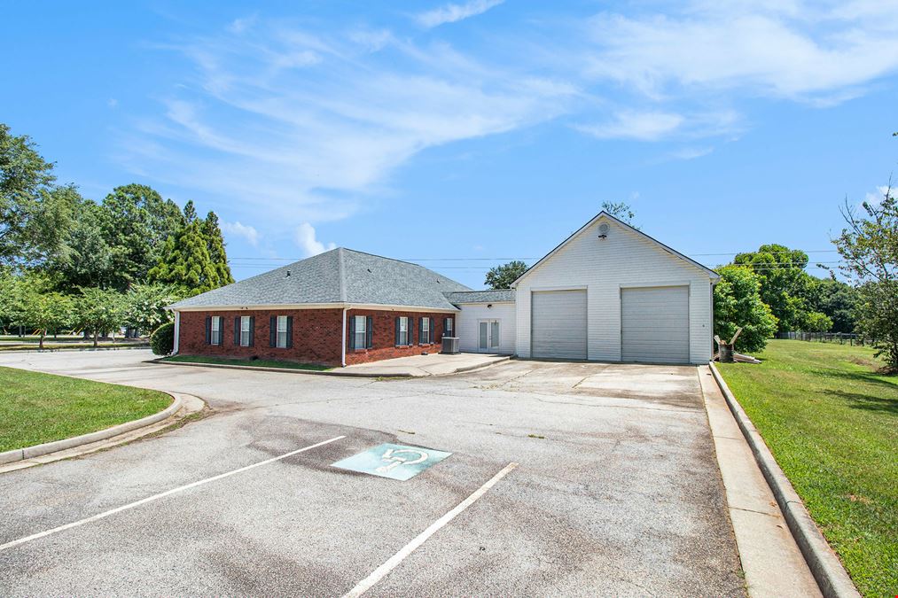 3175 Highway 81 W