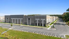 Phenix Commerce Center