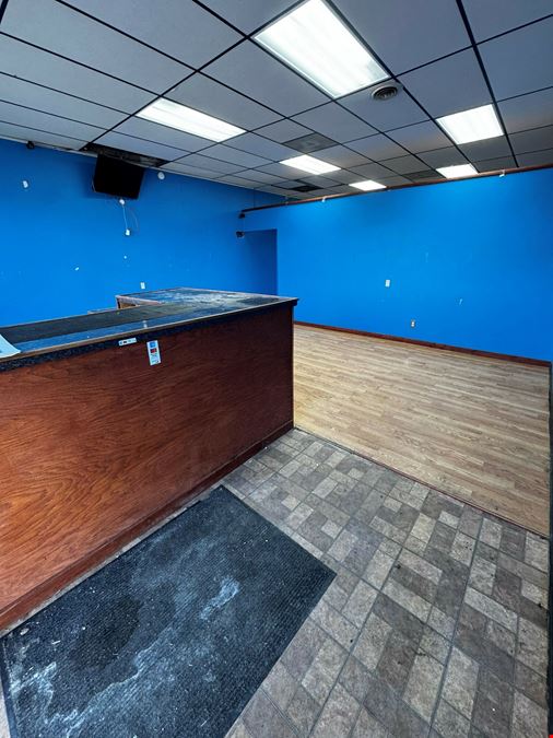 Courtland Plaza - Retail / Service for Lease - Ypsilanti