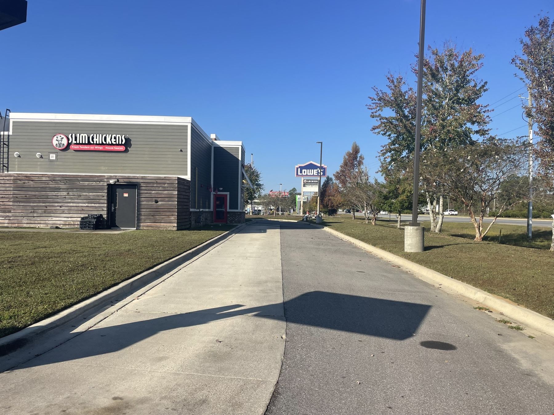 Drive Thru Freestanding Restaurant For Lease