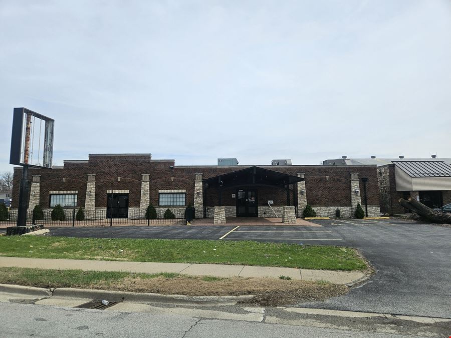 Former Restaurant on Southwest Highway