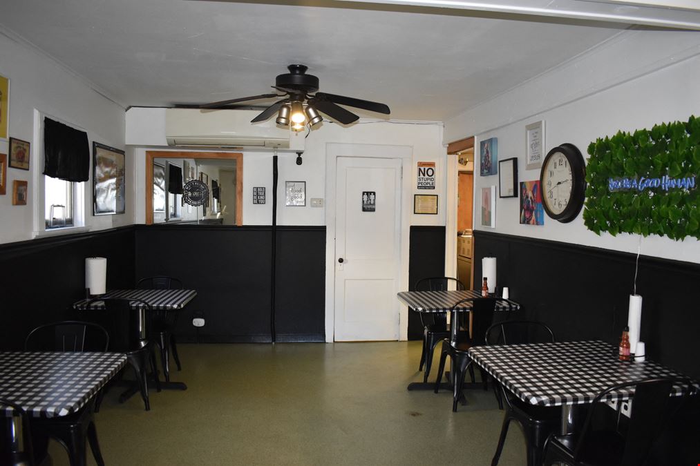 Pasquales Restaurant 180 Broad Ave, Binghamton, NY