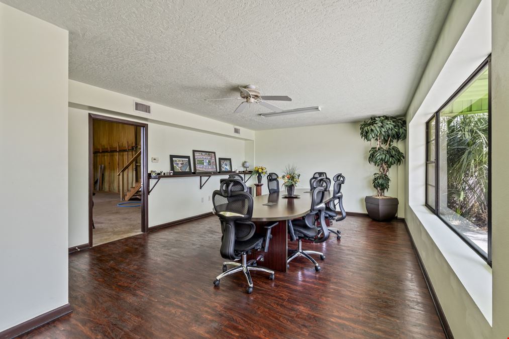 1536 Cypress Ave