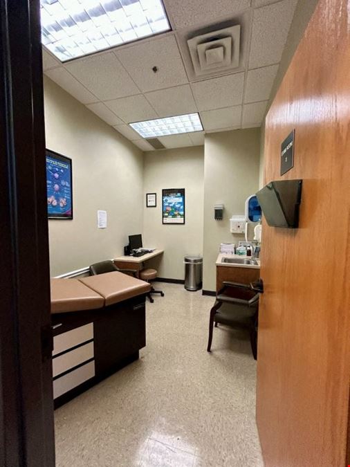 6802 S Olympia Ave - Olympia Medical Center