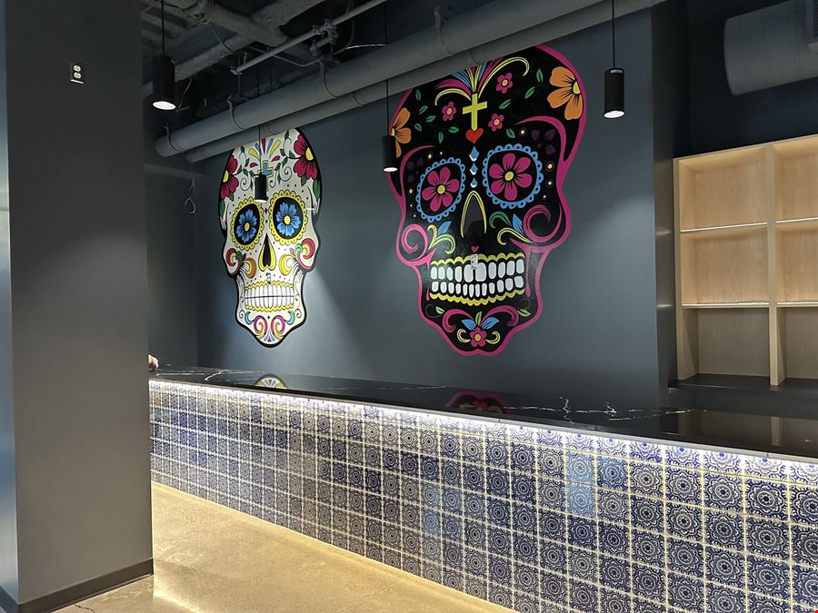 Harold's Square - Restaurant Space