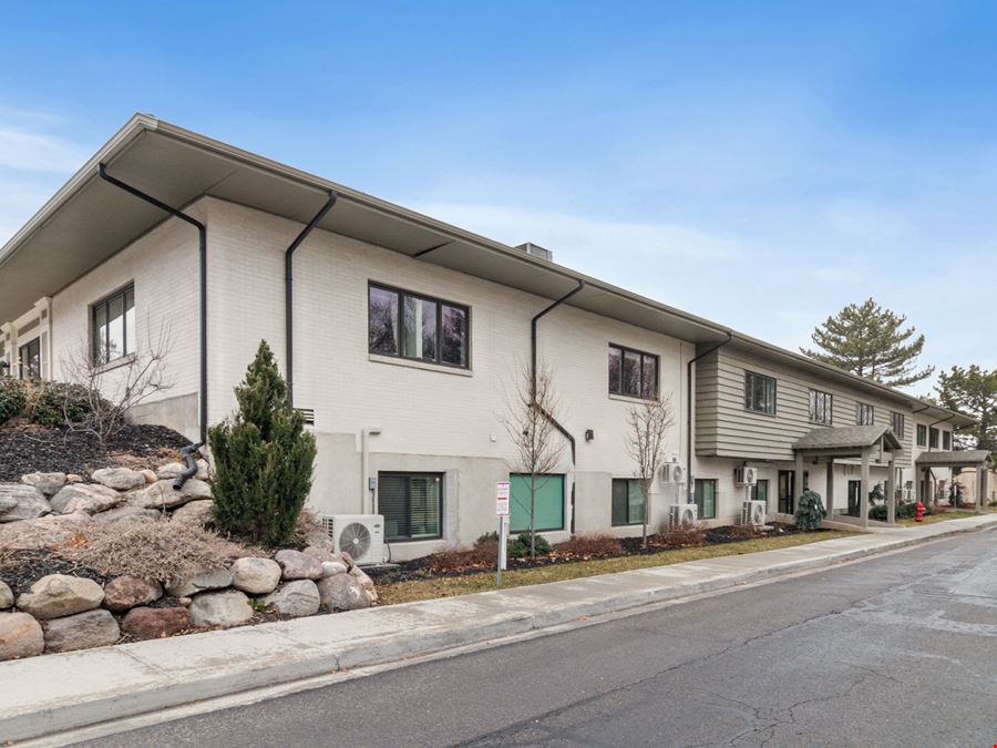 Graystone Professional Plaza