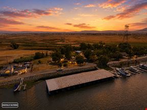 The Last Resort & Marina