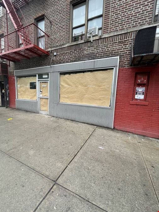 4984 Broadway