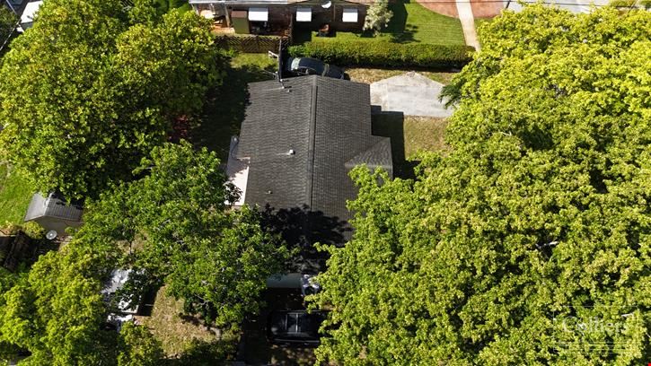 For Sale: 3-Bedroom 2-bath single-story home in Hollywood