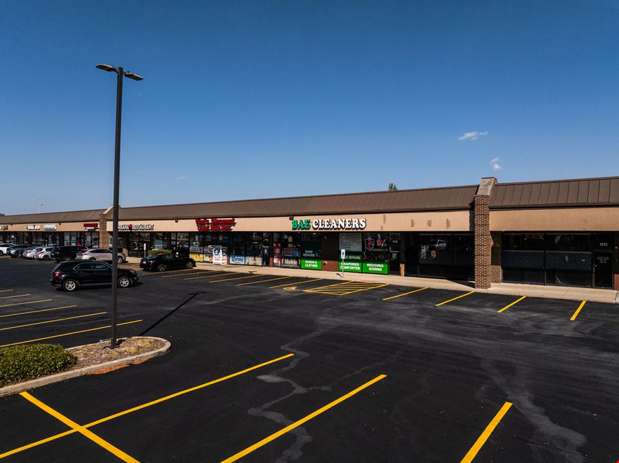 Salem Plaza