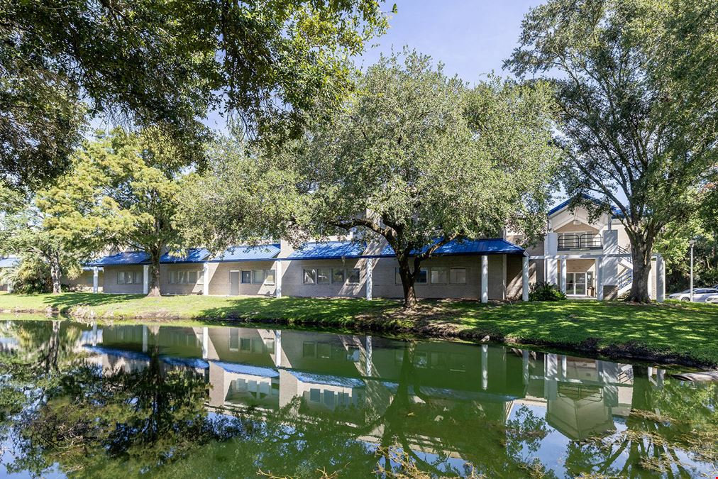 Salisbury Lakes - Building 4