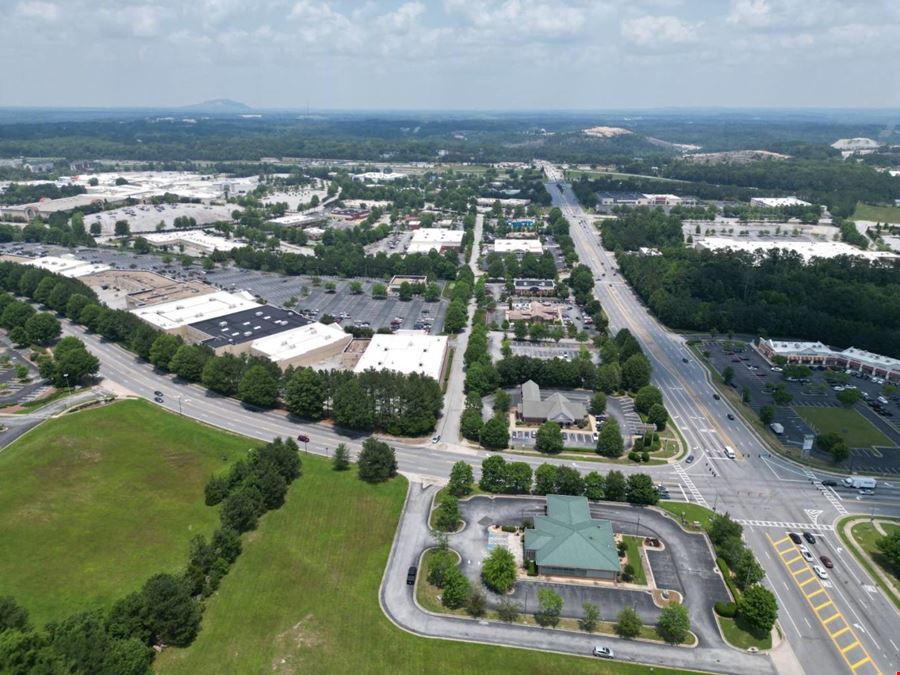 8217 Mall Parkway