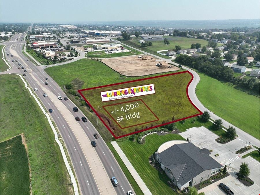 72nd & CORNHUSKER BUILD-TO-SUIT