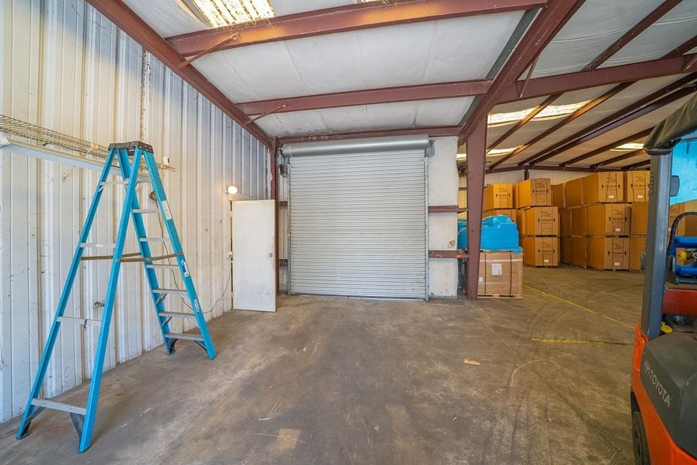 Punta Gorda Warehouse, Office, & Open Yard Space