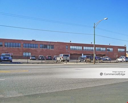 Preview of Industrial space for Rent at 5561 South Archer Avenue