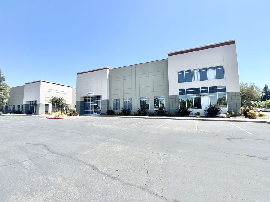 Flex Condominium near Sacramento Airport