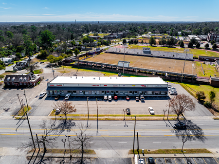 Preview of commercial space at 1944 Walton Way