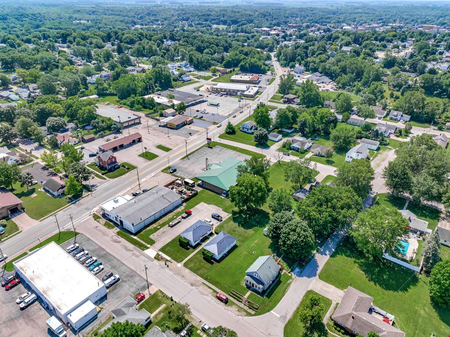 1109 Wapakoneta Ave.
