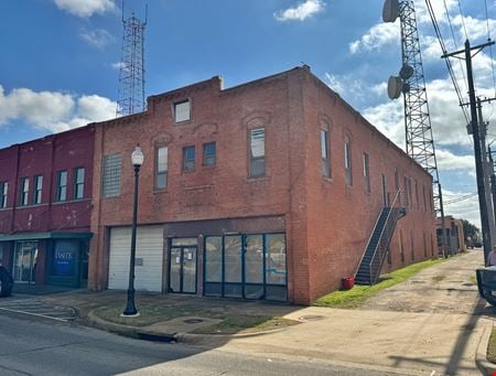 Preview of commercial space at 113 East William Joel Bryan Parkway